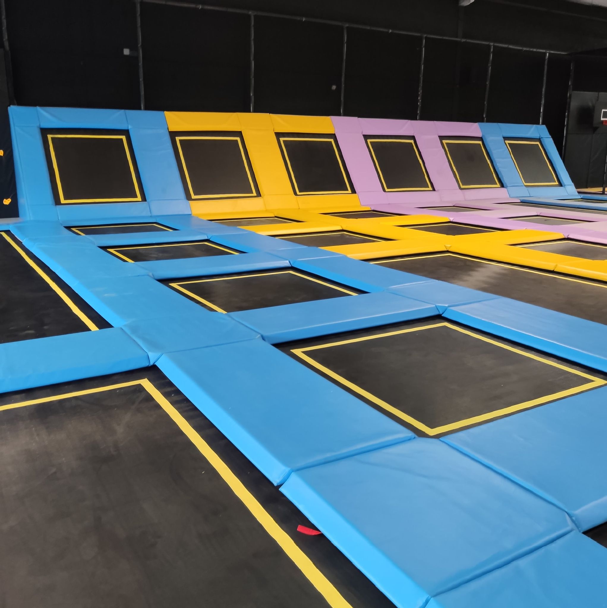 We Fly Trampoline Park à Rouen